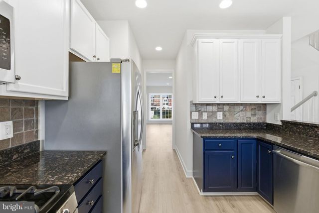 42904 BITTNER SQ, Ashburn, VA 20148