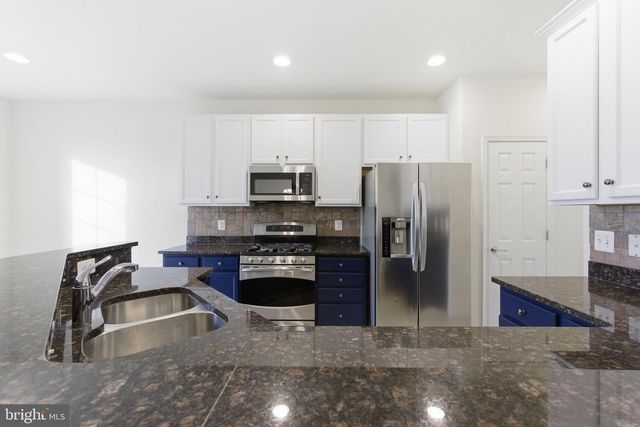 42904 BITTNER SQ, Ashburn, VA 20148