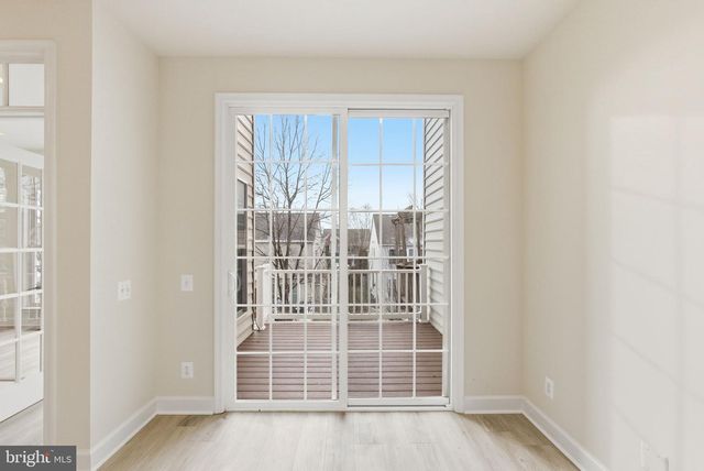 42904 BITTNER SQ, Ashburn, VA 20148