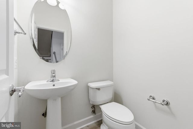 42904 BITTNER SQ, Ashburn, VA 20148