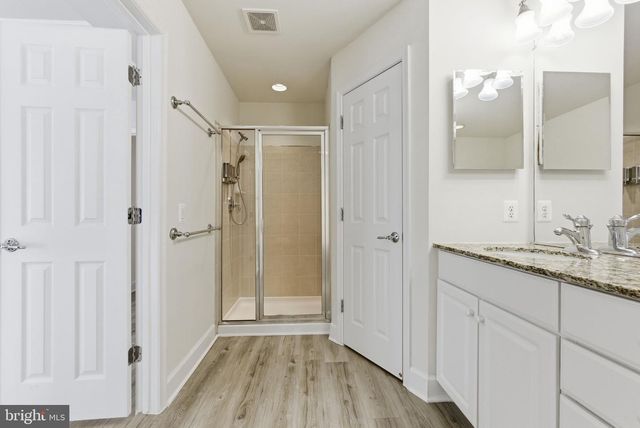 42904 BITTNER SQ, Ashburn, VA 20148