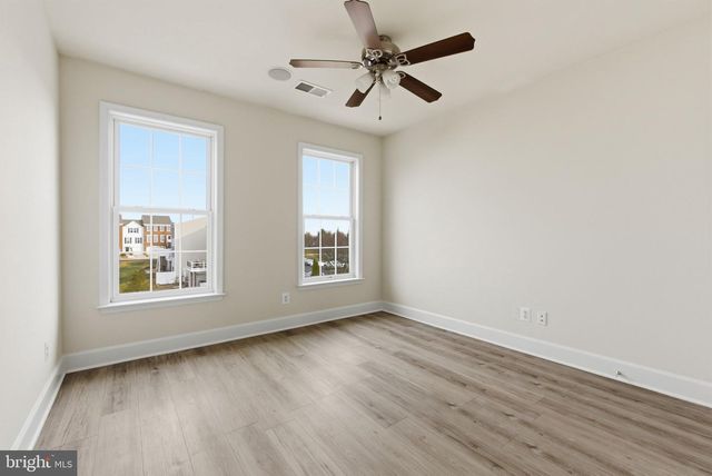 42904 BITTNER SQ, Ashburn, VA 20148