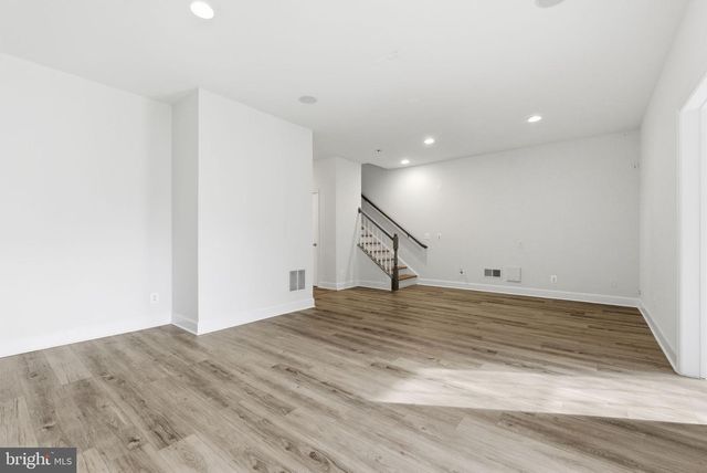 42904 BITTNER SQ, Ashburn, VA 20148