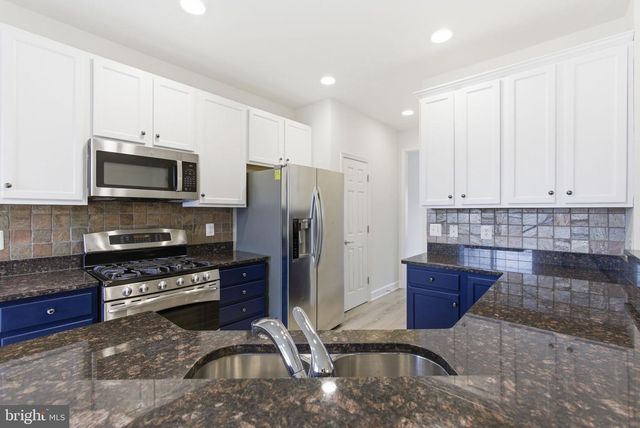 42904 BITTNER SQ, Ashburn, VA 20148