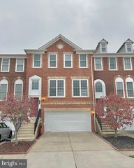 42904 BITTNER SQ, Ashburn, VA 20148
