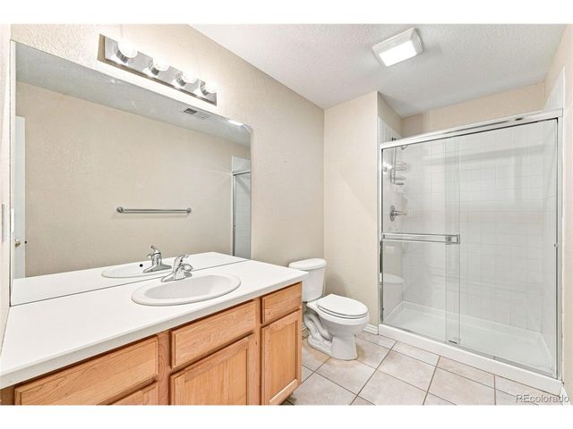 4123 Da Vinci Dr, Longmont, CO 80503
