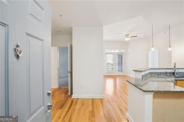 390 17th Street NW 6009, Atlanta, GA 30363