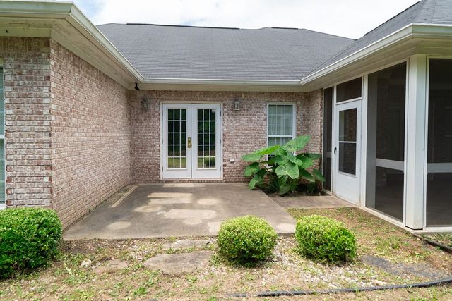144 Lee Road 2083, Phenix City, AL 36870