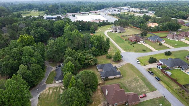 144 Lee Road 2083, Phenix City, AL 36870