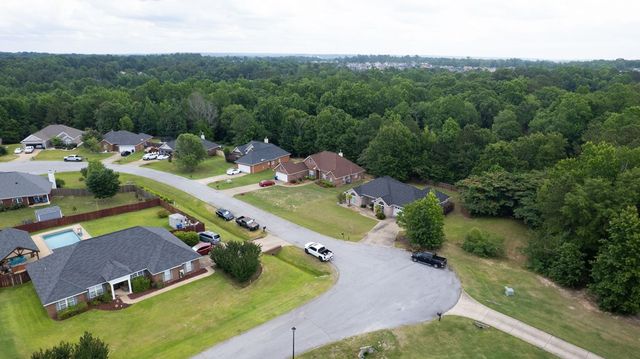 144 Lee Road 2083, Phenix City, AL 36870