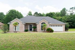 144 Lee Road 2083, Phenix City, AL 36870
