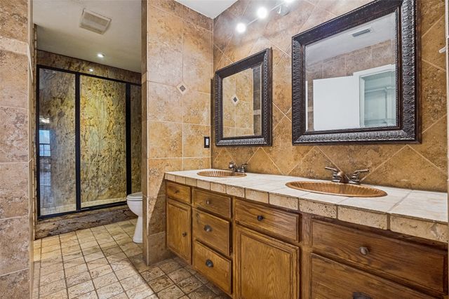 628 King Street, Cedar Hill, TX 75104