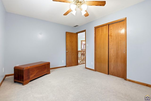 1526 SE 85th St, Wakarusa, KS 66546