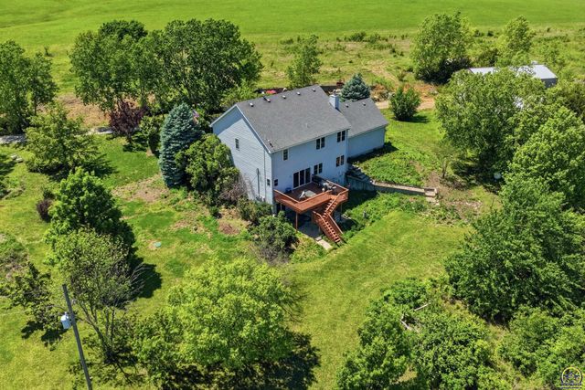 1526 SE 85th St, Wakarusa, KS 66546