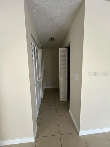 202 COUNTRY LANE NE 202, Winter Haven, FL 33881