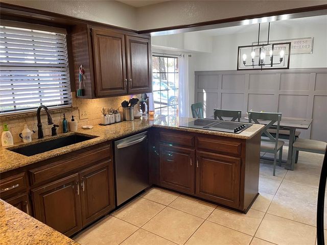 3712 Windover Drive, Edmond, OK 73013