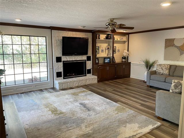 3712 Windover Drive, Edmond, OK 73013