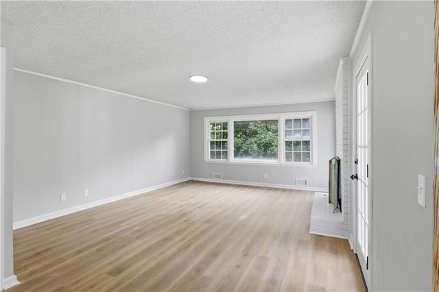 492 S Susan Creek Drive, Stone Mountain, GA 30083