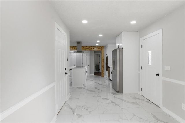 492 S Susan Creek Drive, Stone Mountain, GA 30083