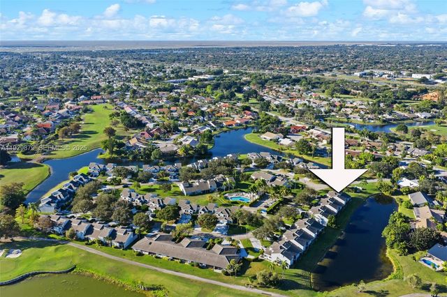 7878 NW 84th Ter, Tamarac, FL 33321