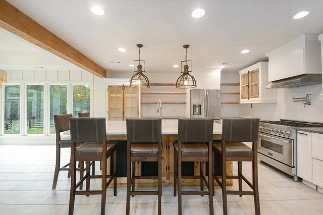 15585 Thompson Road, Alpharetta, GA 30004