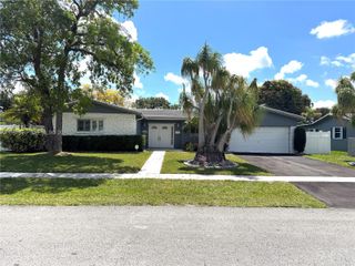 4430 NW 6th Ct, Coconut Creek, FL 33066