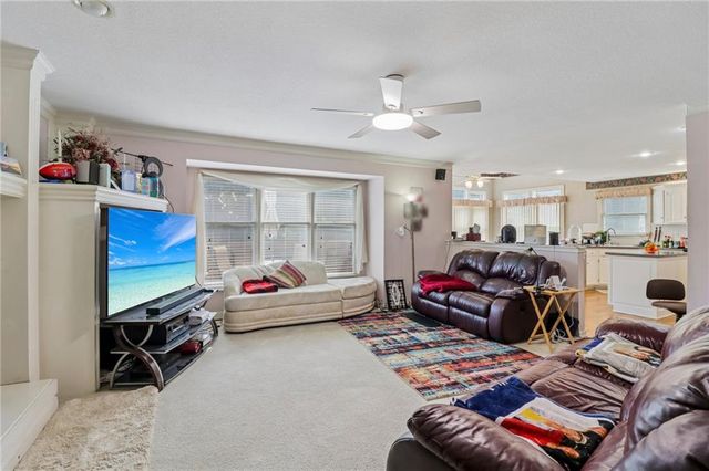 1800 NW Westbrooke Place, Blue Springs, MO 64015