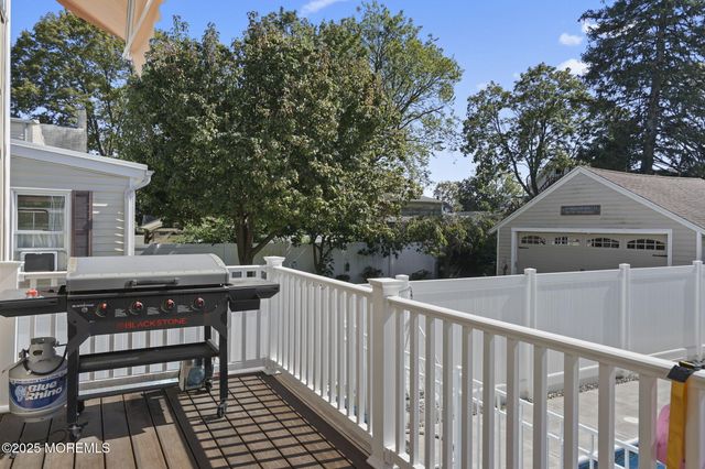 128 1st Street, Keyport, NJ 07735