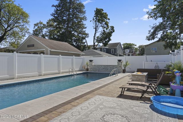 128 1st Street, Keyport, NJ 07735