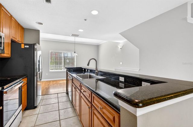 9739 MEADOW FIELD CIRCLE, Tampa, FL 33626