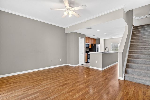 9739 MEADOW FIELD CIRCLE, Tampa, FL 33626