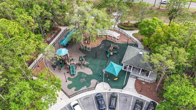 9739 MEADOW FIELD CIRCLE, Tampa, FL 33626