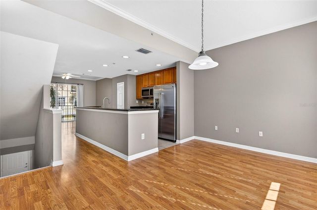 9739 MEADOW FIELD CIRCLE, Tampa, FL 33626