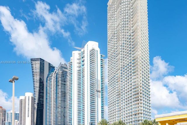 16901 Collins Ave 1404, Sunny Isles Beach, FL 33160