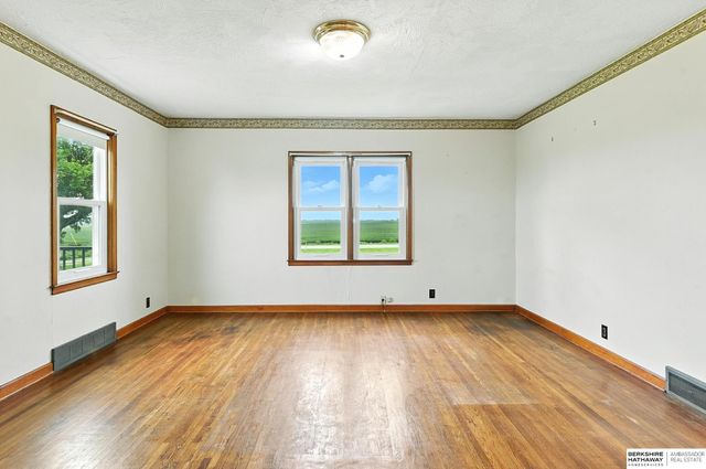 29320 Church Road, Murdock, NE 68407