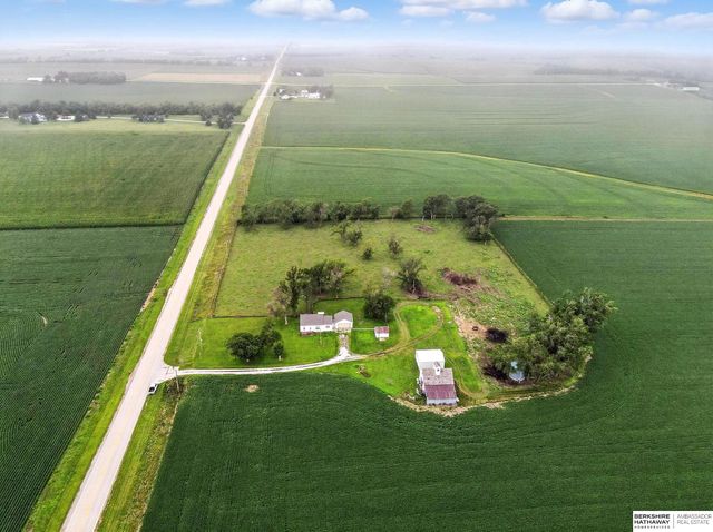 29320 Church Road, Murdock, NE 68407