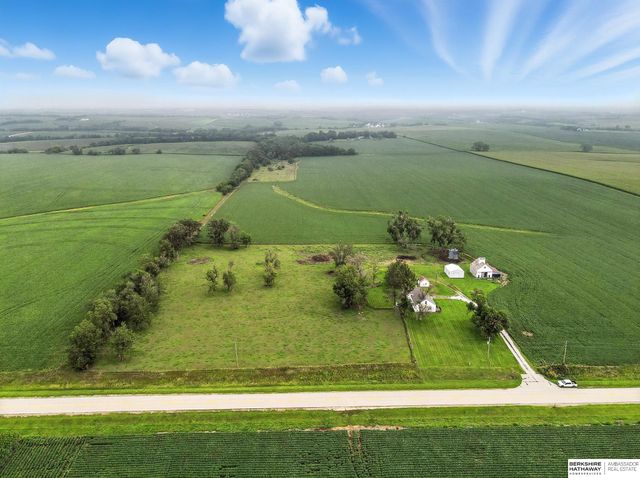29320 Church Road, Murdock, NE 68407