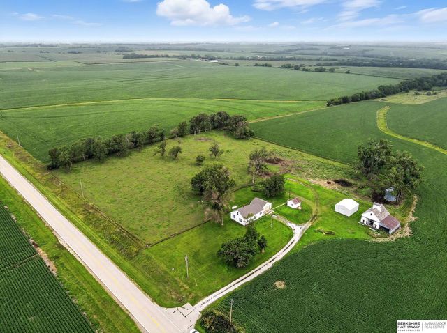 29320 Church Road, Murdock, NE 68407