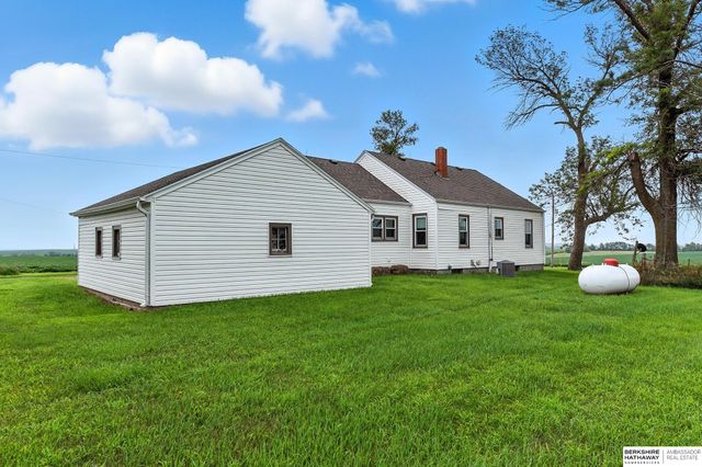 29320 Church Road, Murdock, NE 68407