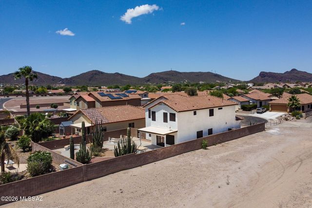 7485 W Long Creek Place, Tucson, AZ 85743