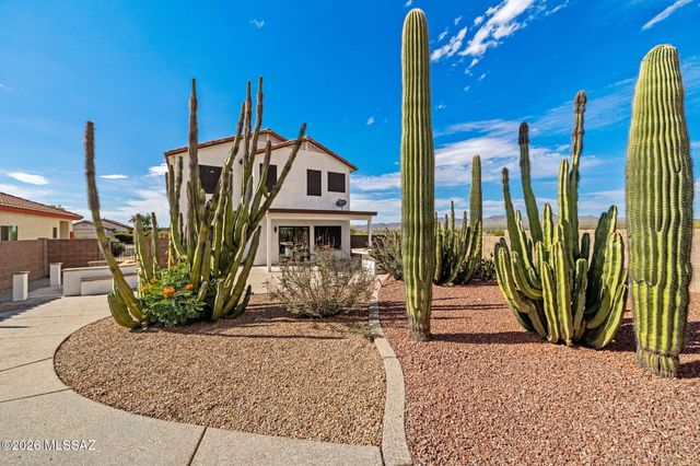 7485 W Long Creek Place, Tucson, AZ 85743