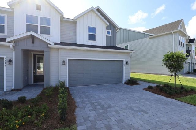 1132 WILD CREST LANE, Daytona Beach, FL 32117
