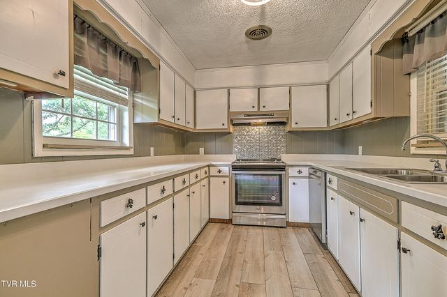 101 Garden Circle, Greeneville, TN 37745