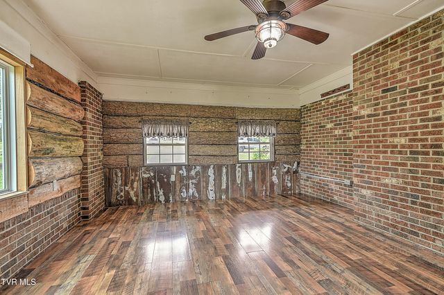 101 Garden Circle, Greeneville, TN 37745