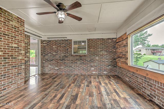 101 Garden Circle, Greeneville, TN 37745