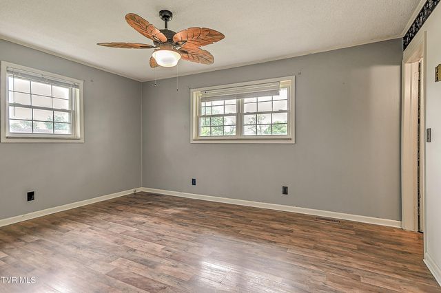 101 Garden Circle, Greeneville, TN 37745