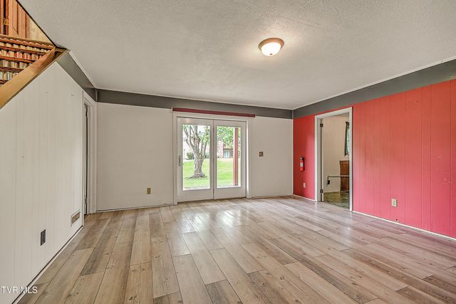 101 Garden Circle, Greeneville, TN 37745