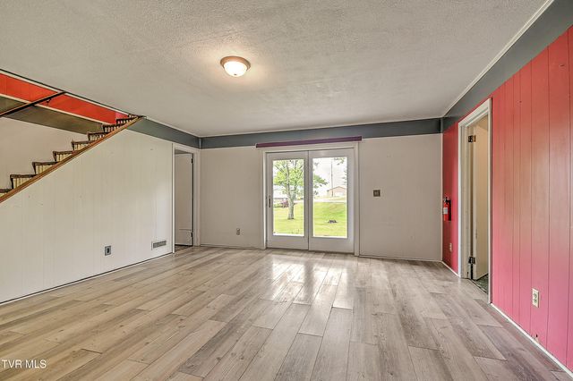 101 Garden Circle, Greeneville, TN 37745