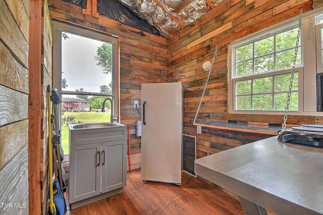 101 Garden Circle, Greeneville, TN 37745