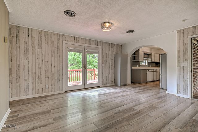 101 Garden Circle, Greeneville, TN 37745